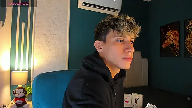 Allex Cano online show from 10, 3, 2025