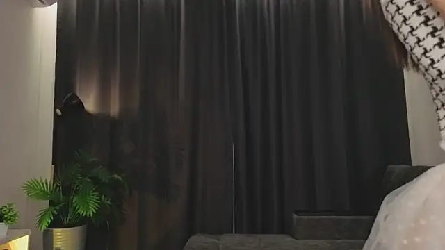 Nerdy Amy online show from 21, 11, 2025