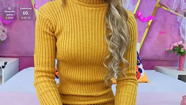 EmmyCortez online show from 17, 10, 2025