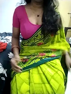 Snapshot of suthas99 chatting on 15, 12, 2025 suthas99 online show from 15, 12, 2025