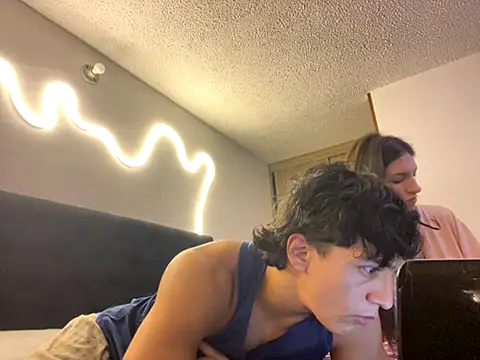 DesireLuxe online show from 10, 10, 2025