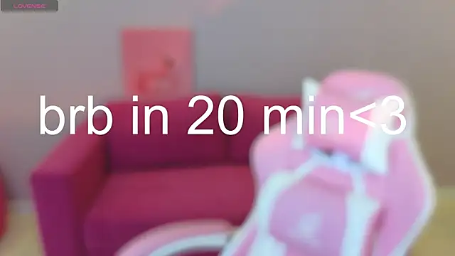 KristinMoore online show from 22, 3, 2025