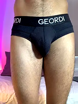 eross chipre  online show from 26, 11, 2025