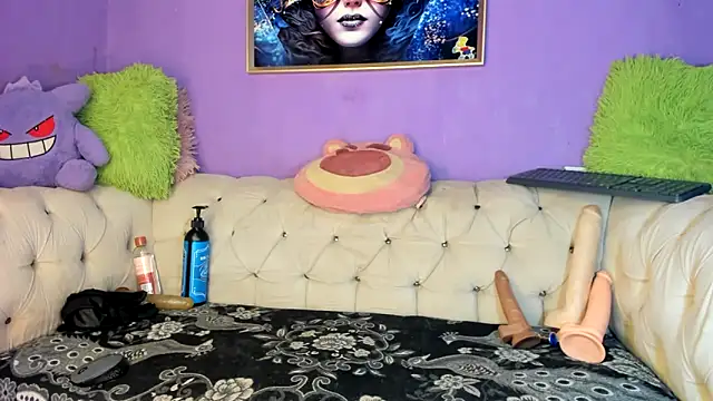 Snapshot of amydelahozgomez chatting on 19, 10, 2025 amydelahozgomez online show from 19, 10, 2025