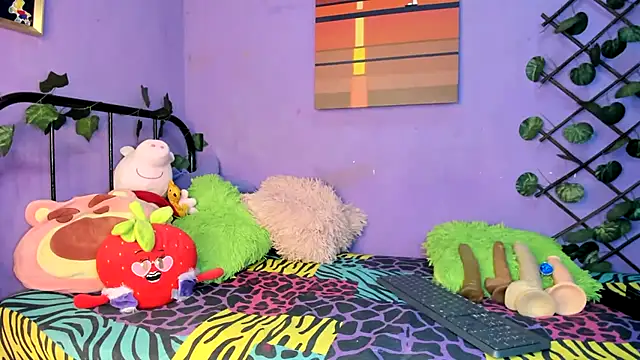 Snapshot of amydelahozgomez chatting on 27, 10, 2025 amydelahozgomez online show from 27, 10, 2025