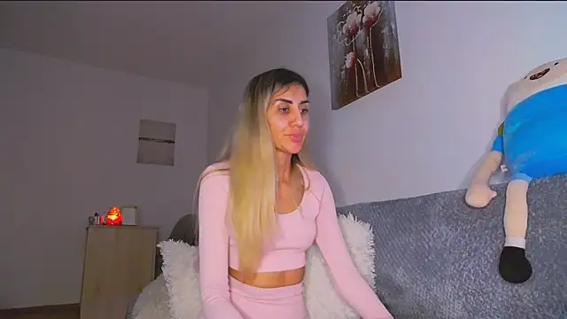 Snapshot of SweetJessy26 chatting on 6, 3, 2025 SweetJessy26 online show from 6, 3, 2025