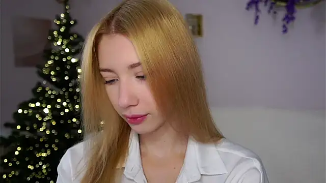 SunnivaCovil online show from 22, 12, 2025