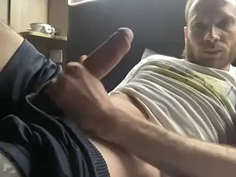 Snapshot of Lorenzz95 chatting on 13, 3, 2025 Lorenzz95 online show from 13, 3, 2025
