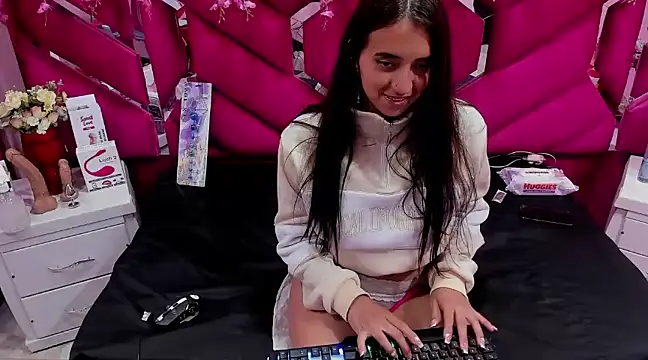 SalomeParra1 online show from 16, 3, 2025
