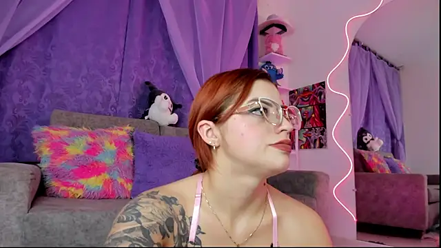 Snapshot of MelaniJhonson chatting on 24, 6, 2026 MelaniJhonson online show from 24, 6, 2026
