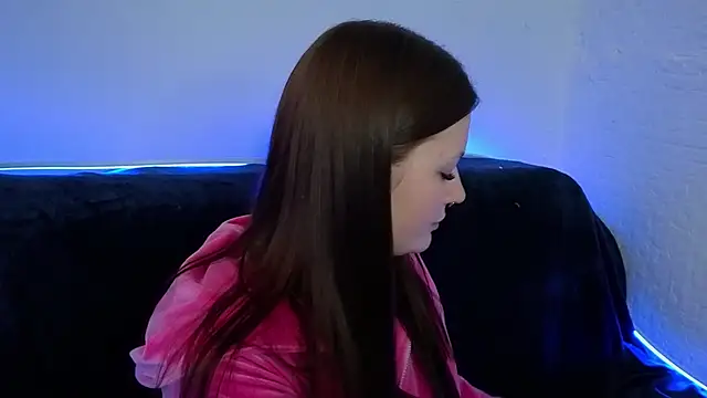 milliedoll online show from 5, 10, 2025