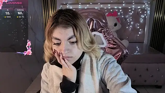 lili conor s online show from 19, 11, 2025