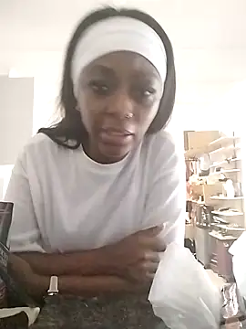 xxTatiannaxx online show from 23, 5, 2026
