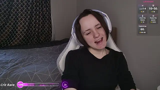 Luna Loveee online show from 14, 3, 2026