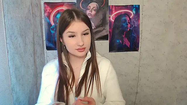  MiaAngell online show from 4, 12, 2025