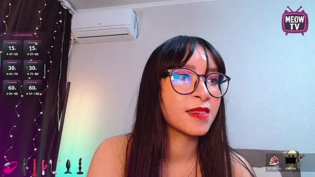 miyakimi0101 online show from 7, 11, 2025