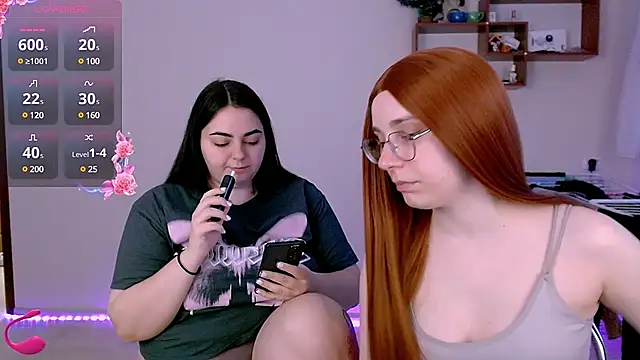 Snapshot of kitsune_8 chatting on 6, 3, 2025 kitsune 8 online show from 6, 3, 2025