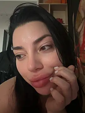 Snapshot of Mia_Splash chatting on 29, 3, 2026 Mia Splash online show from 29, 3, 2026