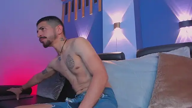 AlejandroStormm online show from 31, 10, 2025