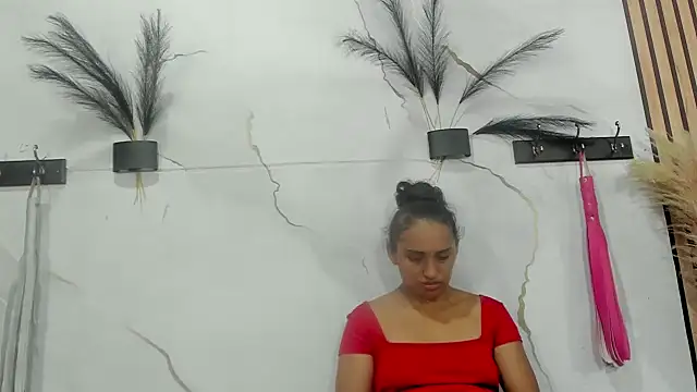 Snapshot of ElizaAndQuisha chatting on 13, 9, 2025 ElizaAndQuisha online show from 13, 9, 2025