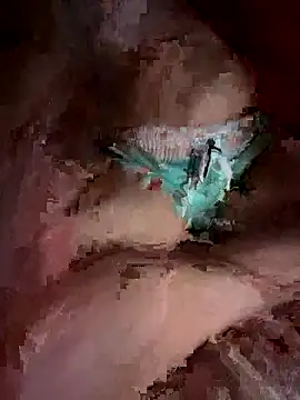 usedingoodcondition online show from 27, 10, 2025