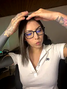 wicked babyy online show from 8, 10, 2025