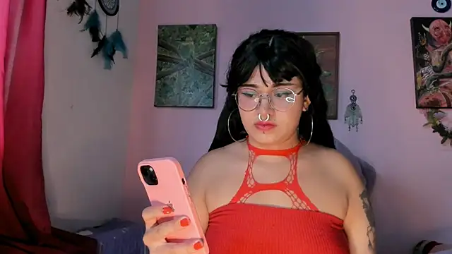 Snapshot of Maddy_Jhonsson chatting on 1, 7, 2026 Maddy Jhonsson online show from 1, 7, 2026