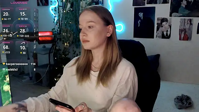 Snapshot of lissallor_ chatting on 5, 3, 2025 lissallor online show from 5, 3, 2025
