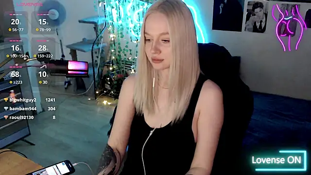Snapshot of lissallor_ chatting on 20, 3, 2025 lissallor online show from 20, 3, 2025