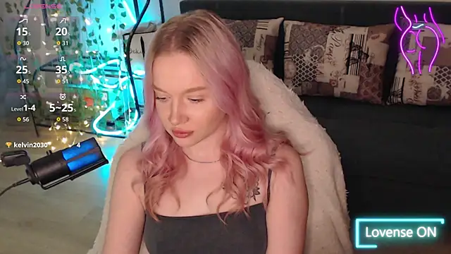 Snapshot of lissallor_ chatting on 3, 10, 2025 lissallor online show from 3, 10, 2025