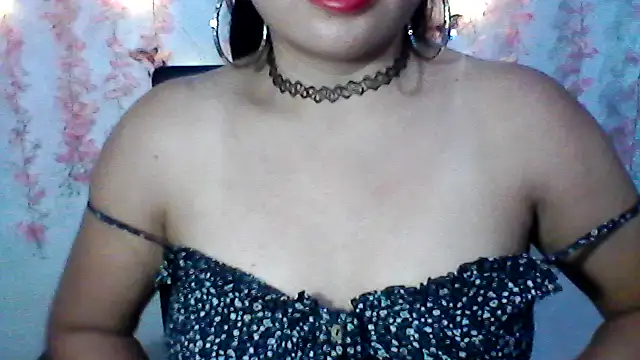 Snapshot of shashel5 chatting on 9, 9, 2025 shashel5 online show from 9, 9, 2025