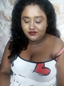 horny diana online show from 28, 11, 2025