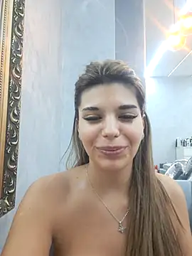 Bella Posh online show from 2, 12, 2025