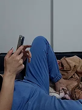 BUSE8821 online show from 30, 10, 2025