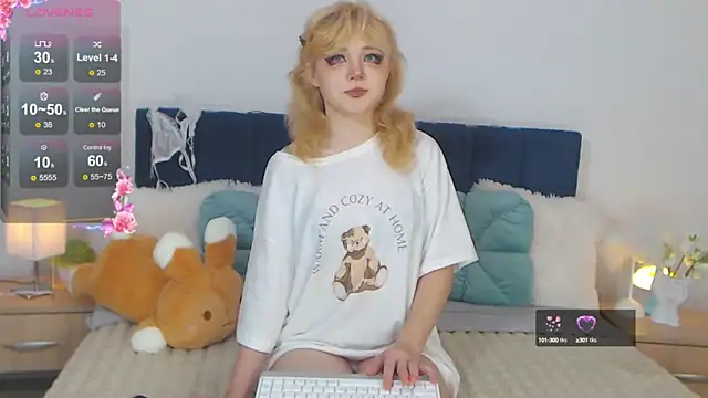 Snapshot of EmilyAngells chatting on 23, 9, 2025 EmilyAngells online show from 23, 9, 2025