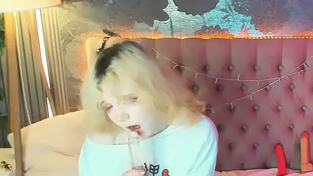 EmilyAngells online show from 29, 5, 2026