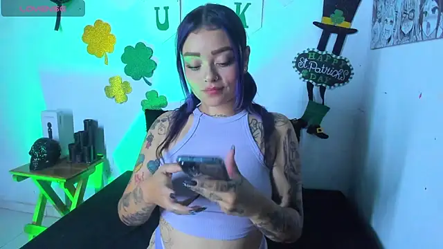Snapshot of ChloeAllennn chatting on 19, 3, 2025 ChloeAllennn online show from 19, 3, 2025