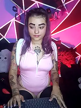 Snapshot of ChloeAllennn chatting on 12, 9, 2025 ChloeAllennn online show from 12, 9, 2025
