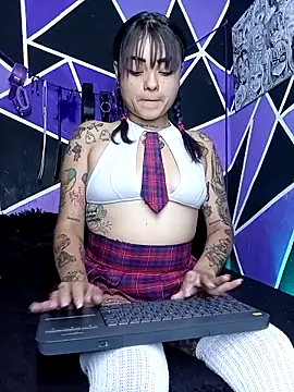 Snapshot of ChloeAllennn chatting on 16, 9, 2025 ChloeAllennn online show from 16, 9, 2025