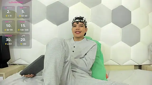 Axel Forte online show from 27, 10, 2025