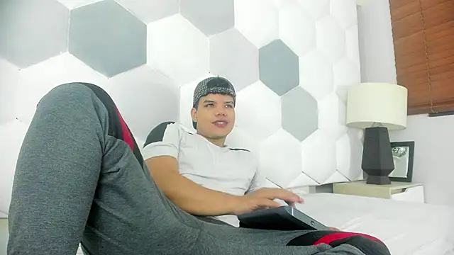 Snapshot of Axel_Forte chatting on 30, 4, 2026 Axel Forte online show from 30, 4, 2026