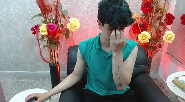 Snapshot of star_boyxx chatting on 11, 3, 2025 star boyxx online show from 11, 3, 2025