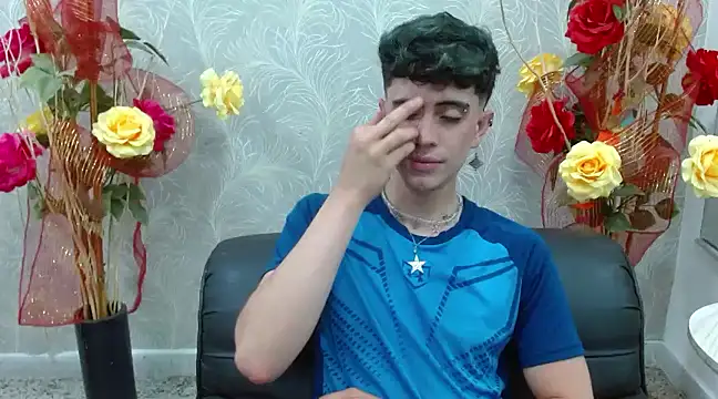 Snapshot of star_boyxx chatting on 19, 3, 2025 star boyxx online show from 19, 3, 2025