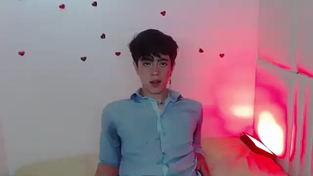 Snapshot of star_boyxx chatting on 10, 9, 2025 star boyxx online show from 10, 9, 2025