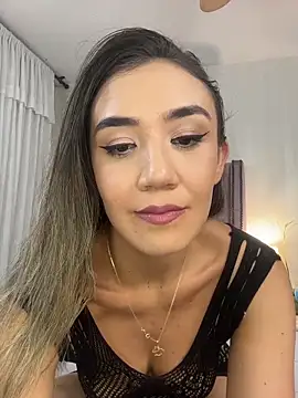 natashaleightt online show from 26, 9, 2025