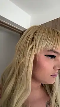 Snapshot of ScarletThompsonx chatting on 1, 2, 2026 ScarletThompsonx online show from 1, 2, 2026