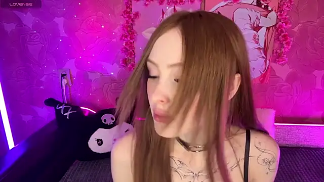 Adele kawaii online show from 15, 10, 2025