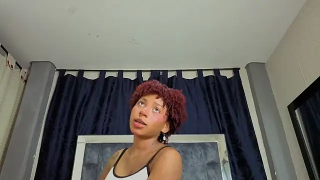 Effie cooper online show from 10, 11, 2025