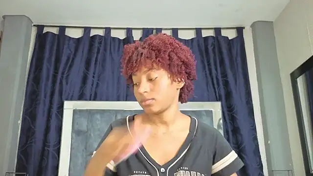 Effie cooper online show from 14, 11, 2025