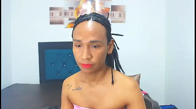 red veltet online show from 24, 2, 2025